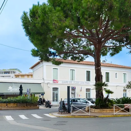 Apartament Avec Clim Et Terrasse *