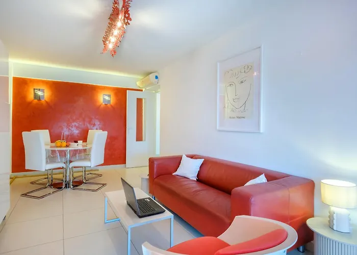 Apartament Avec Clim Et Terrasse